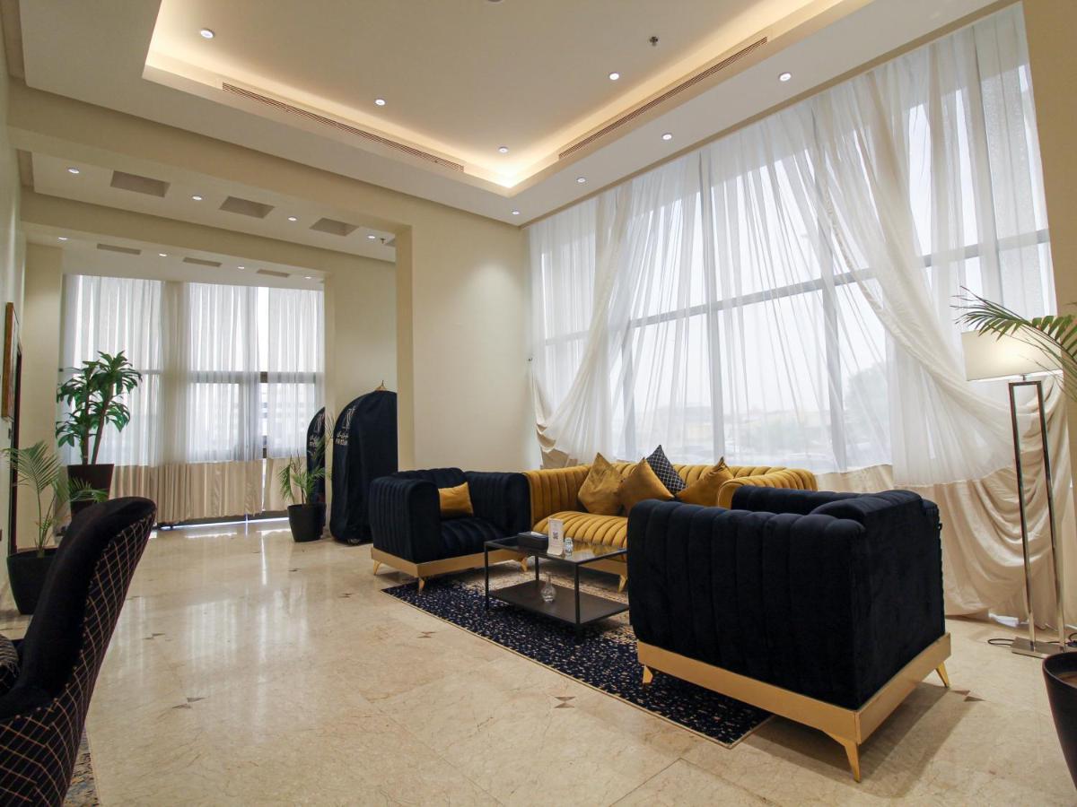Friesian Hotel Suites Jeddah Bagian luar foto