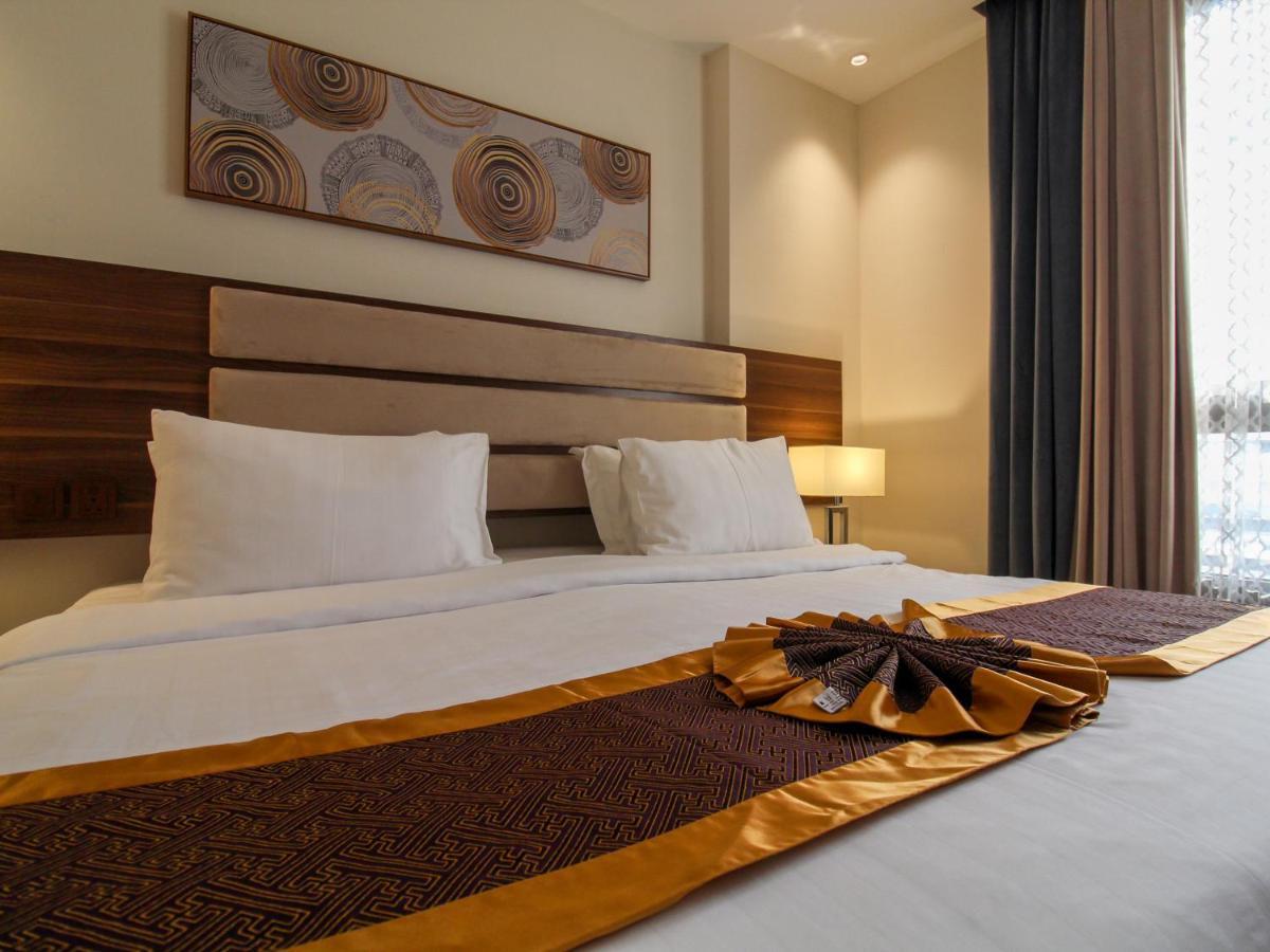 Friesian Hotel Suites Jeddah Bagian luar foto
