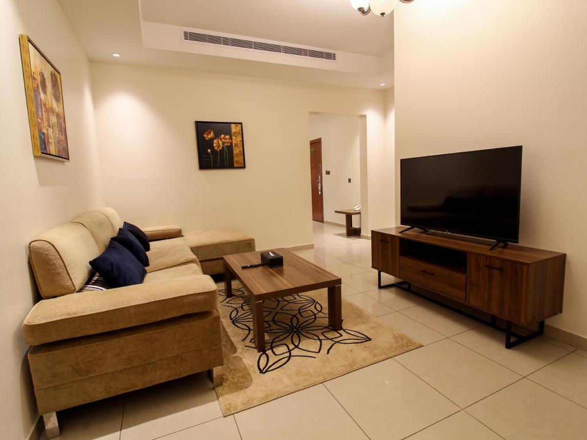 Friesian Hotel Suites Jeddah Bagian luar foto
