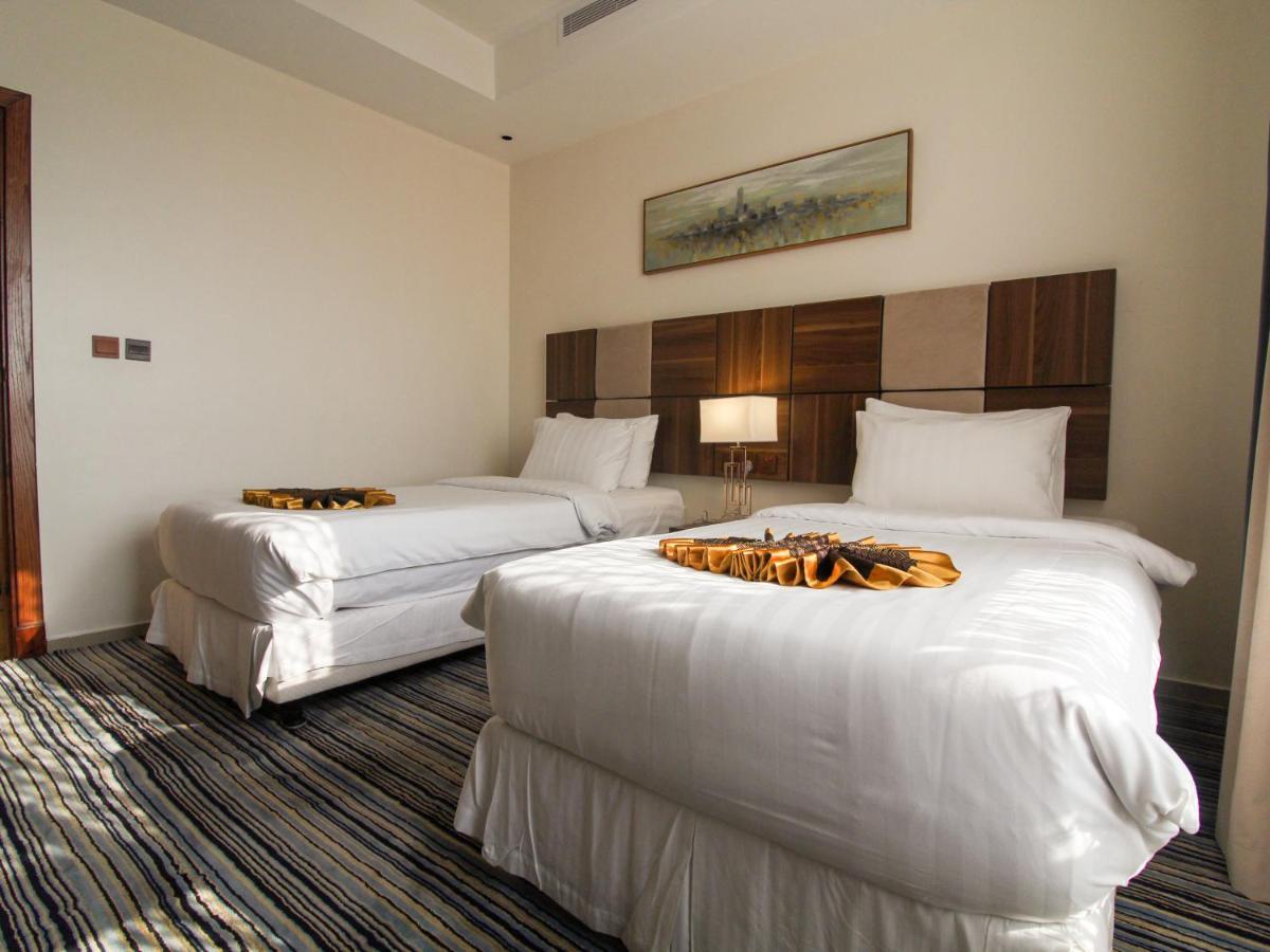 Friesian Hotel Suites Jeddah Bagian luar foto