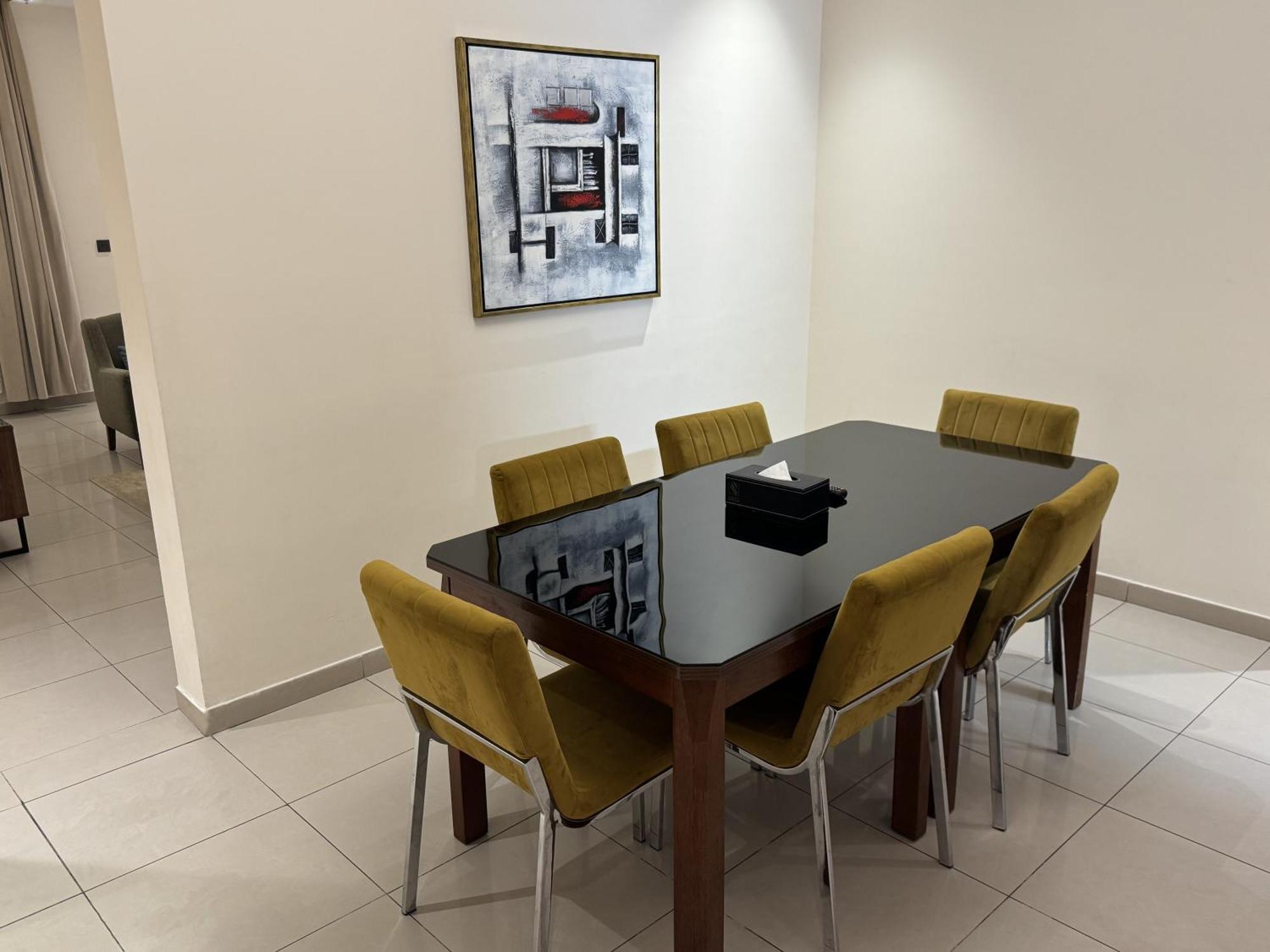 Friesian Hotel Suites Jeddah Bagian luar foto