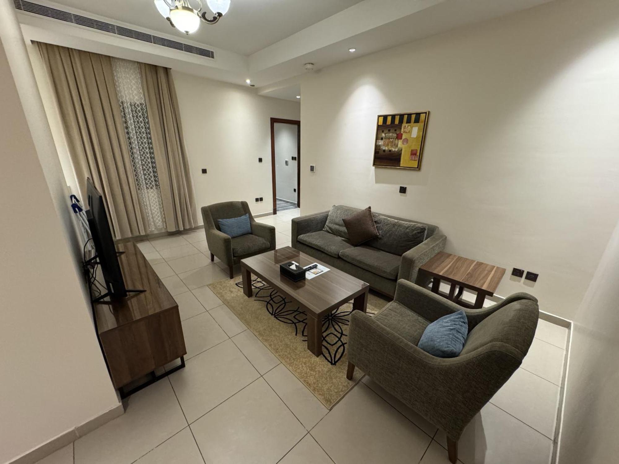 Friesian Hotel Suites Jeddah Bagian luar foto